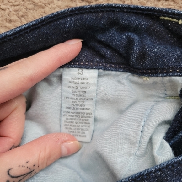 Jean  Shorts - Picture 4 of 4